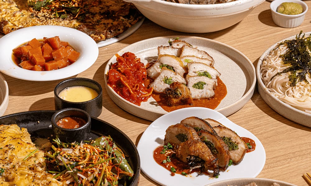 요식업사업부 매장 요리 사진